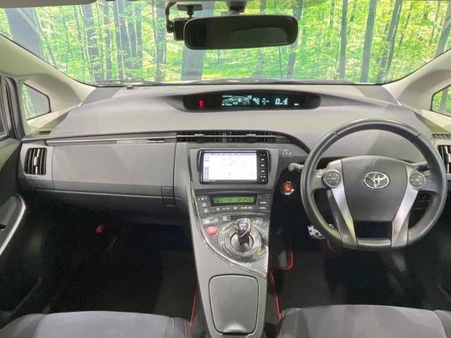 Toyota PRIUS 2013-01 189212-1