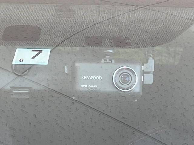 Toyota PRIUS 2013-01 189212-6