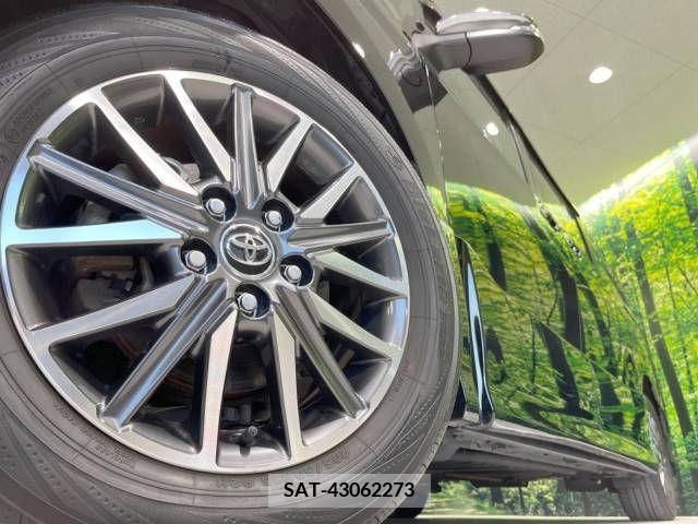 Toyota VOXY 2016-12 221680-14