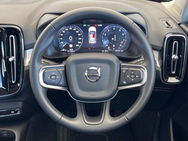 Volvo XC40 2021-06 182597-10