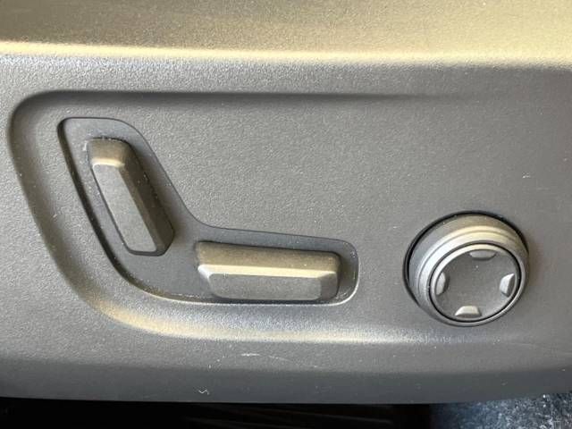Volvo XC40 2021-06 182597-8