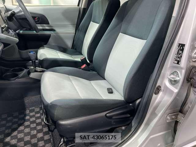 Toyota AQUA 2013-01 218698-12