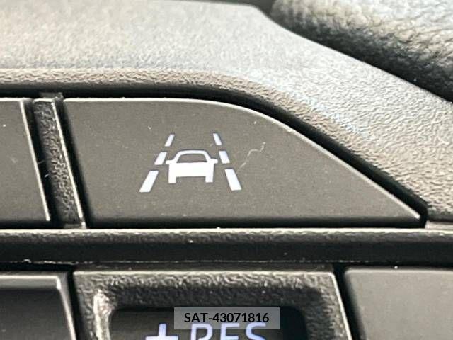 Toyota NOAH 2023-04 207704-5