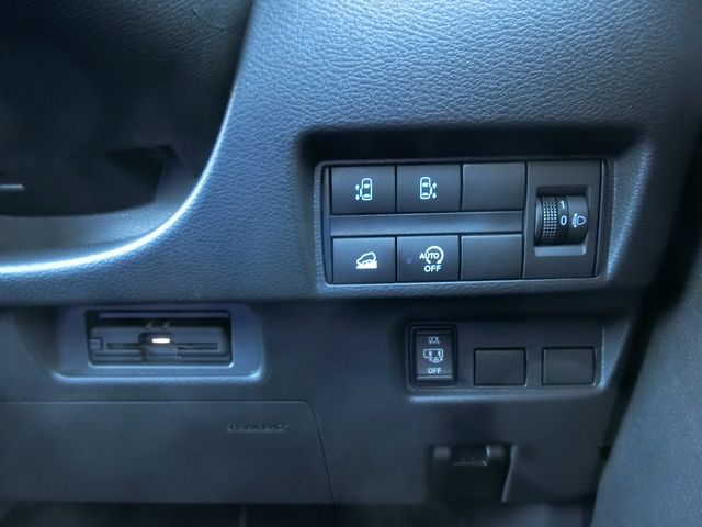 Mitsubishi EK X SPACE 2022-09 184353-11