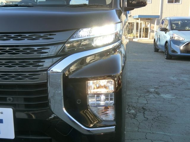 Mitsubishi EK X SPACE 2022-09 184353-17