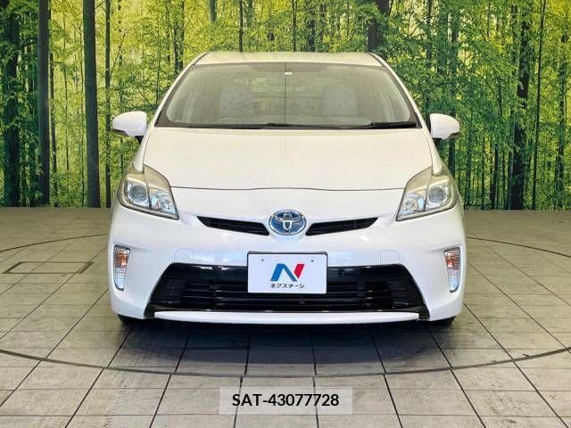 Toyota PRIUS 2012-04 247679-12