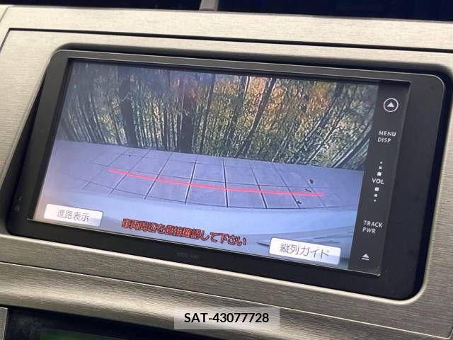 Toyota PRIUS 2012-04 247679-3