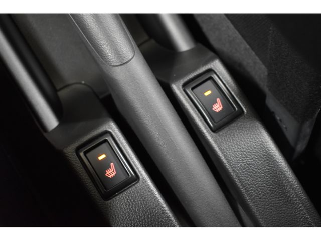 Suzuki SWIFT 2022-09 23814-24