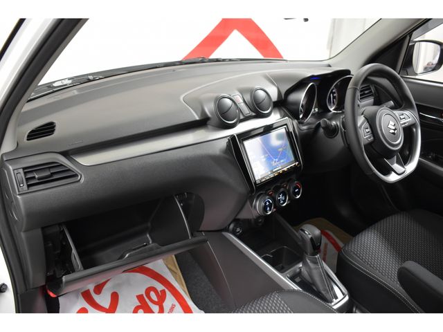 Suzuki SWIFT 2022-09 23814-20
