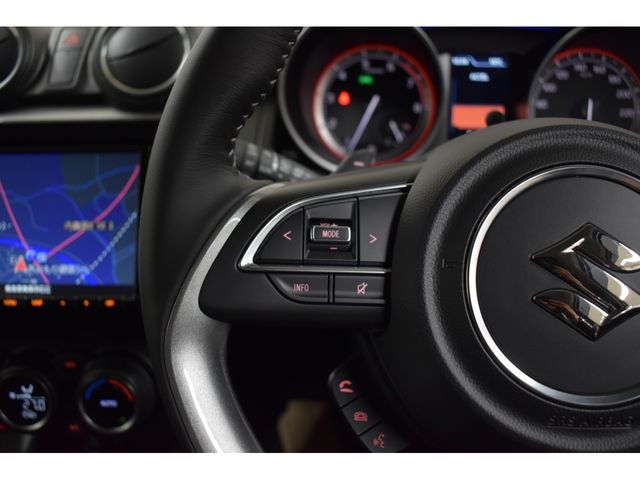 Suzuki SWIFT 2022-09 23814-16