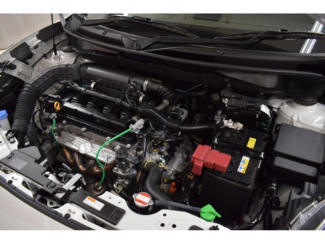 Suzuki SWIFT 2022-09 23814-19