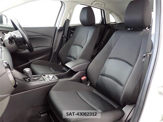 Mazda CX-3 2022-02 302063-25