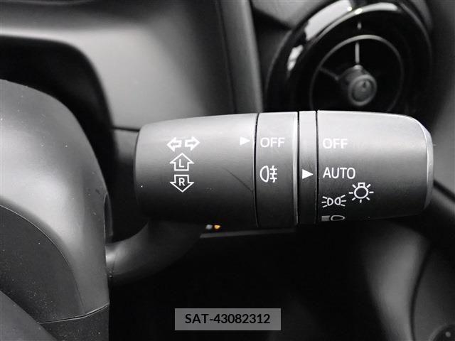 Mazda CX-3 2022-02 302063-18