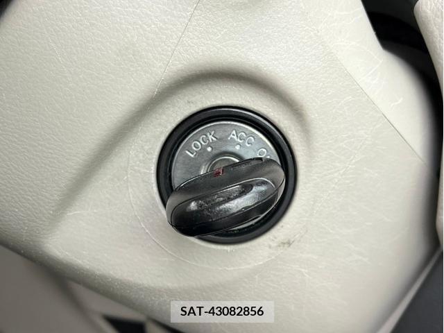 Mitsubishi EK WAGON 2017-02 268144-12