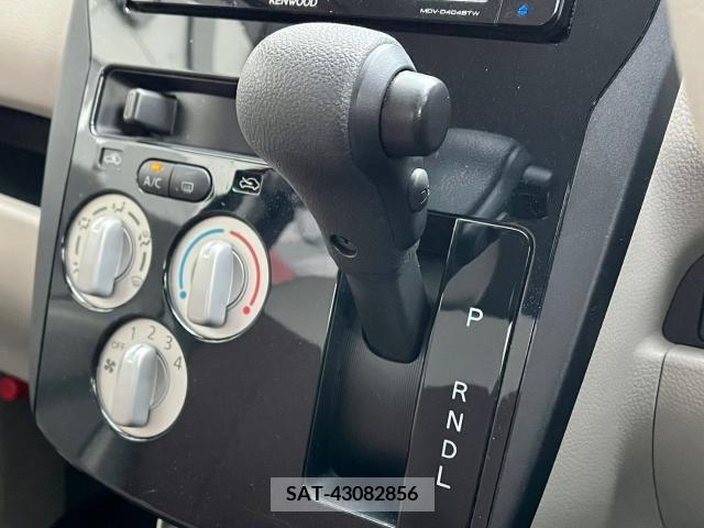 Mitsubishi EK WAGON 2017-02 268144-22