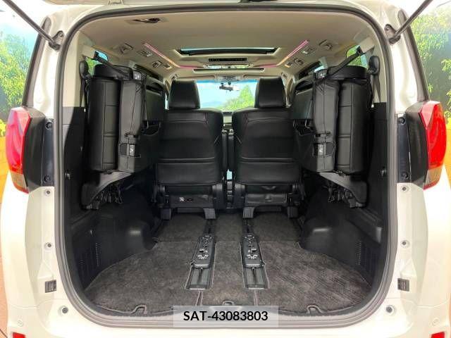 Toyota ALPHARD 2017-07 331949-11