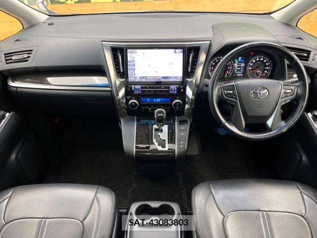 Toyota ALPHARD 2017-07 331949-1