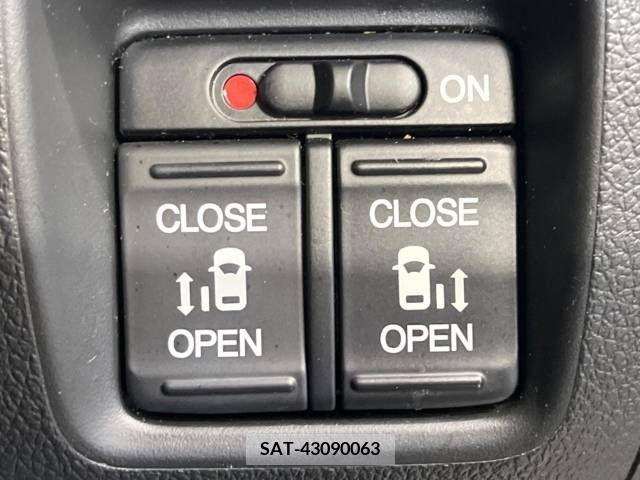 Honda N BOX 2016-12 306803-4