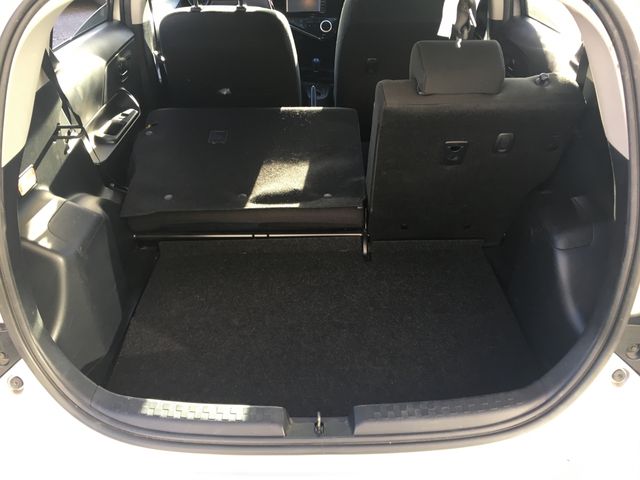 Toyota AQUA 2017-08 188141-13