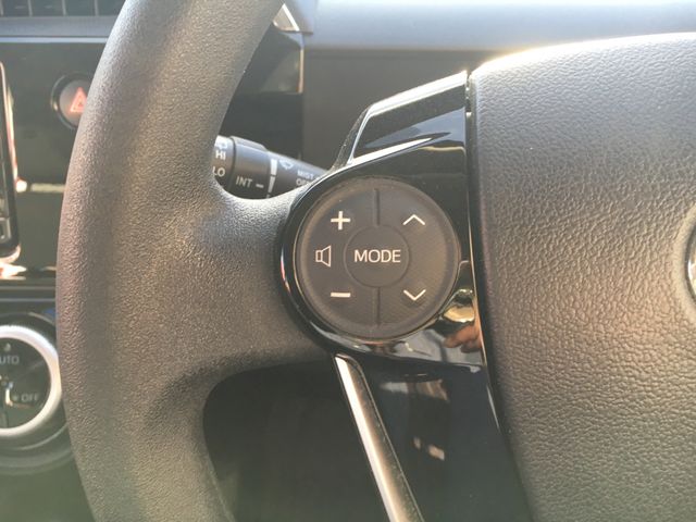 Toyota AQUA 2017-08 188141-18