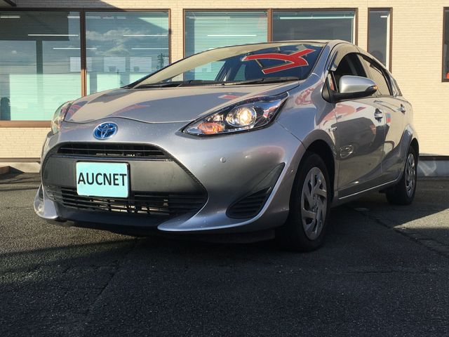Toyota AQUA 2017-08 188141-0