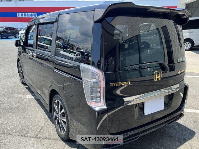 Honda STEP WGN 2014-02 324649-5