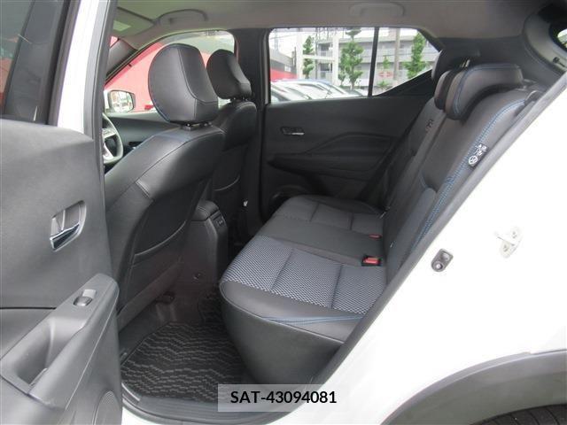 Nissan KICKS 2020-09 274077-6