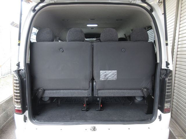 Toyota HIACE WAGON 2015-12 192179-6
