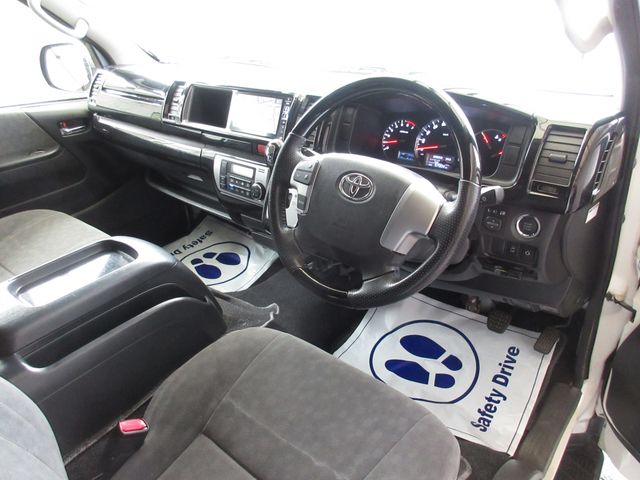Toyota HIACE WAGON 2015-12 192179-5