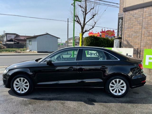 Audi A3 SEDAN 2015-07 344-5