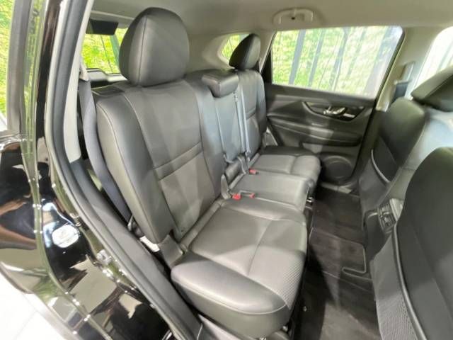 Nissan X-TRAIL 2019-01 25275-9