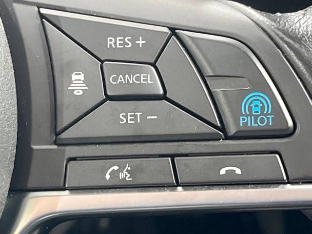 Nissan X-TRAIL 2019-01 25275-5