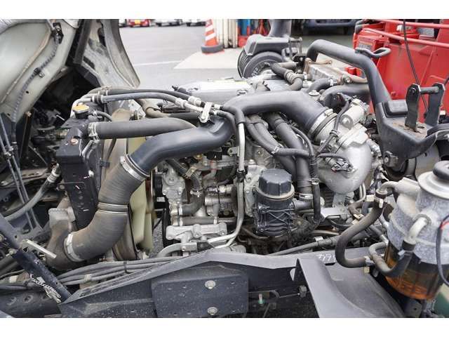 Isuzu FORWARD 2016-08 22974-11