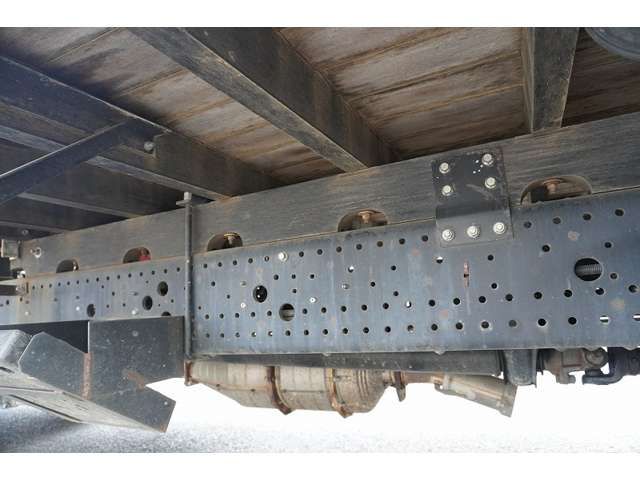 Isuzu FORWARD 2016-08 22974-9
