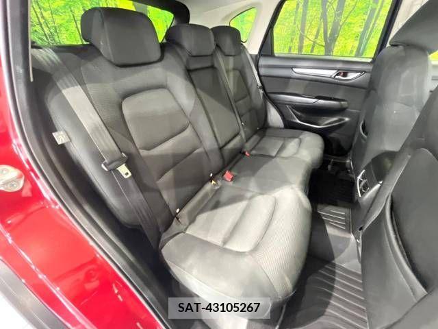Mazda CX-5 2018-02 358752-9