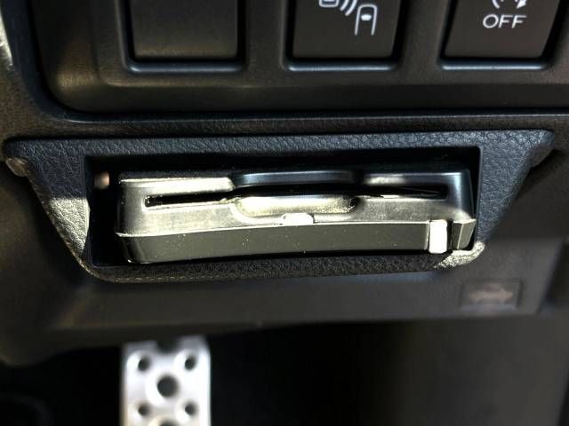 Subaru FORESTER 2018-12 14336-9