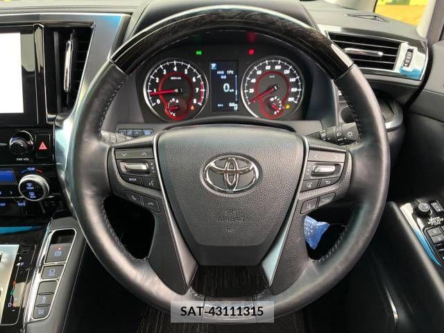 Toyota ALPHARD 2022-01 278513-12