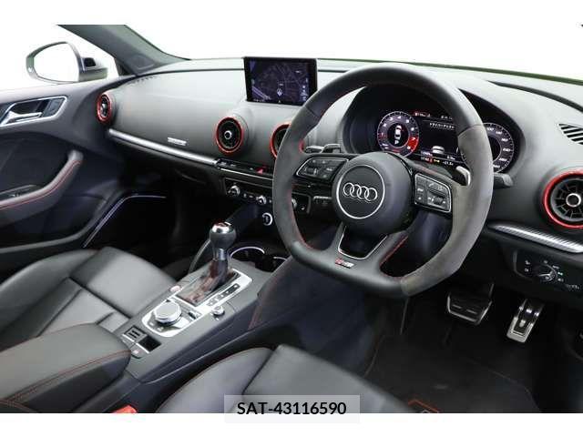Audi S3 2021-01 349347-2