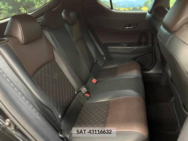 Toyota C-HR 2017-06 264192-8
