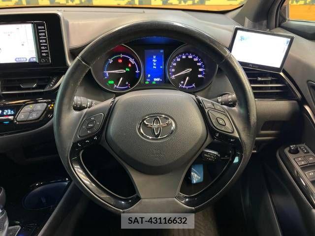 Toyota C-HR 2017-06 264192-10