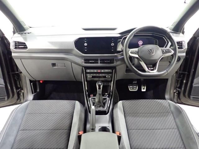 VolksWagen T-CROSS 2022-03 12116-13