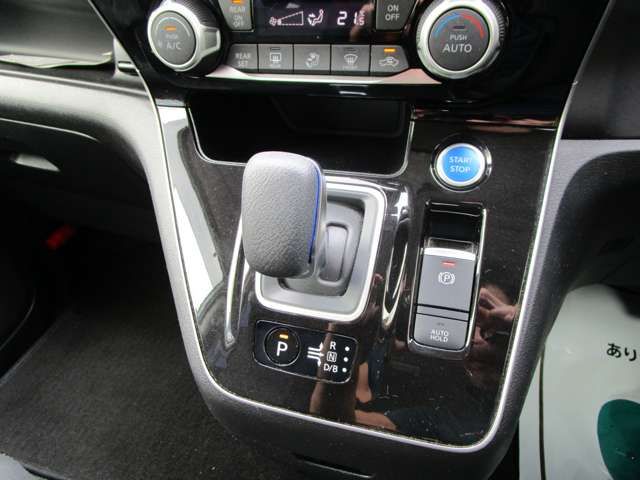 Nissan SERENA 2020-09 22229-15