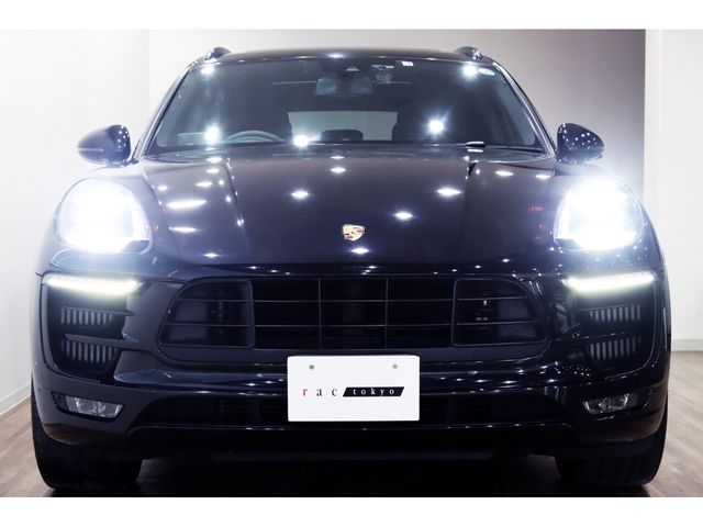 Porsche MACAN 2017-04 193573-4