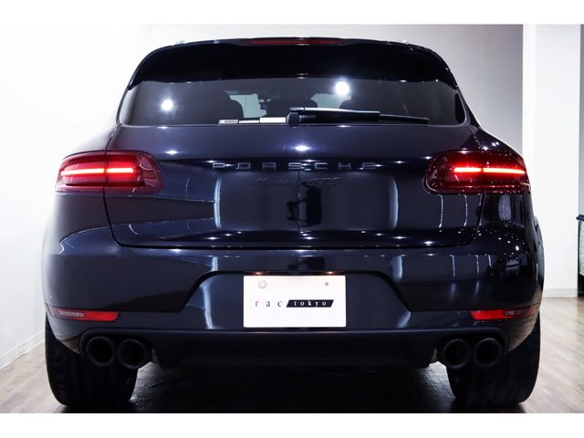 Porsche MACAN 2017-04 193573-5