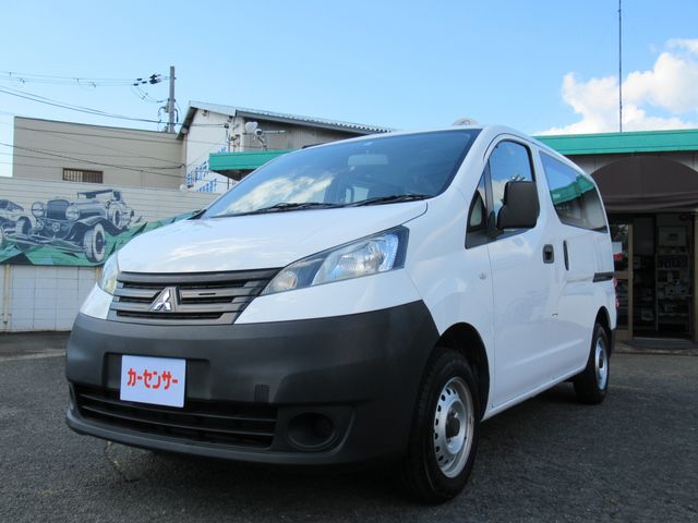 Mitsubishi DELICA VAN 2017-09 16874-0