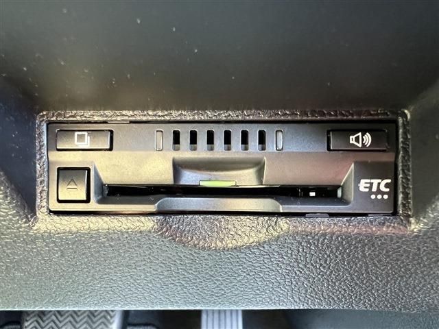 Toyota PRIUS 2017-11 28800-13