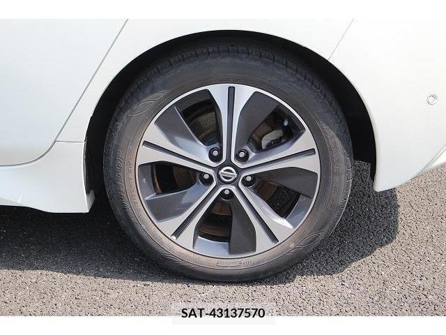 Nissan LEAF 2019-03 239948-11