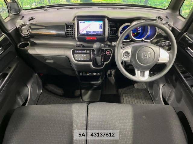 Honda N BOX CUSTOM 2017-09 306705-1