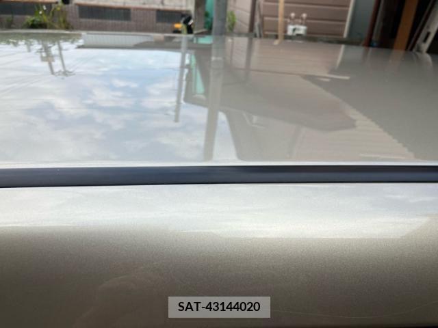 Toyota IPSUM 2003-03 355106-8