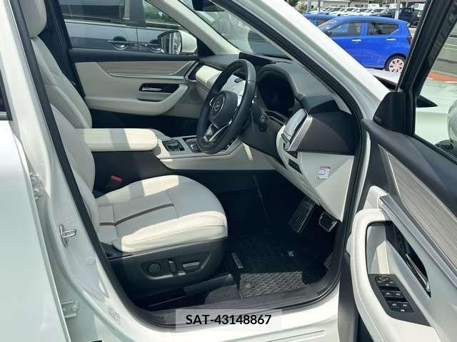Mazda CX-60 2023-04 390263-18
